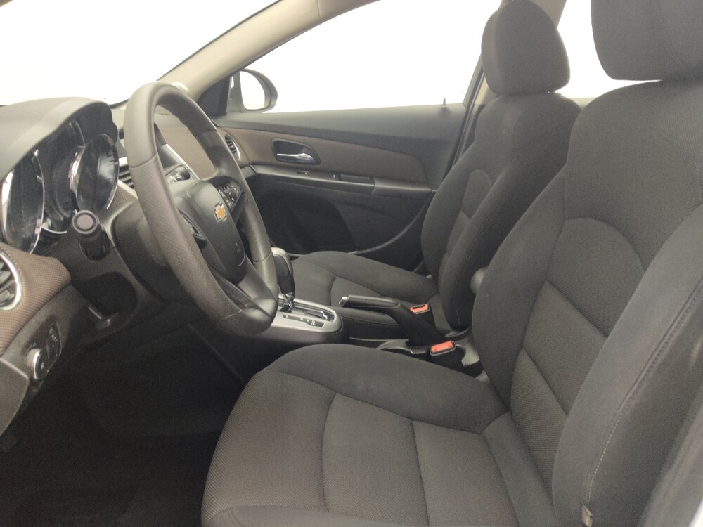 2016 Chevrolet Cruze in Savannah, GA 31419 - 18136853 17