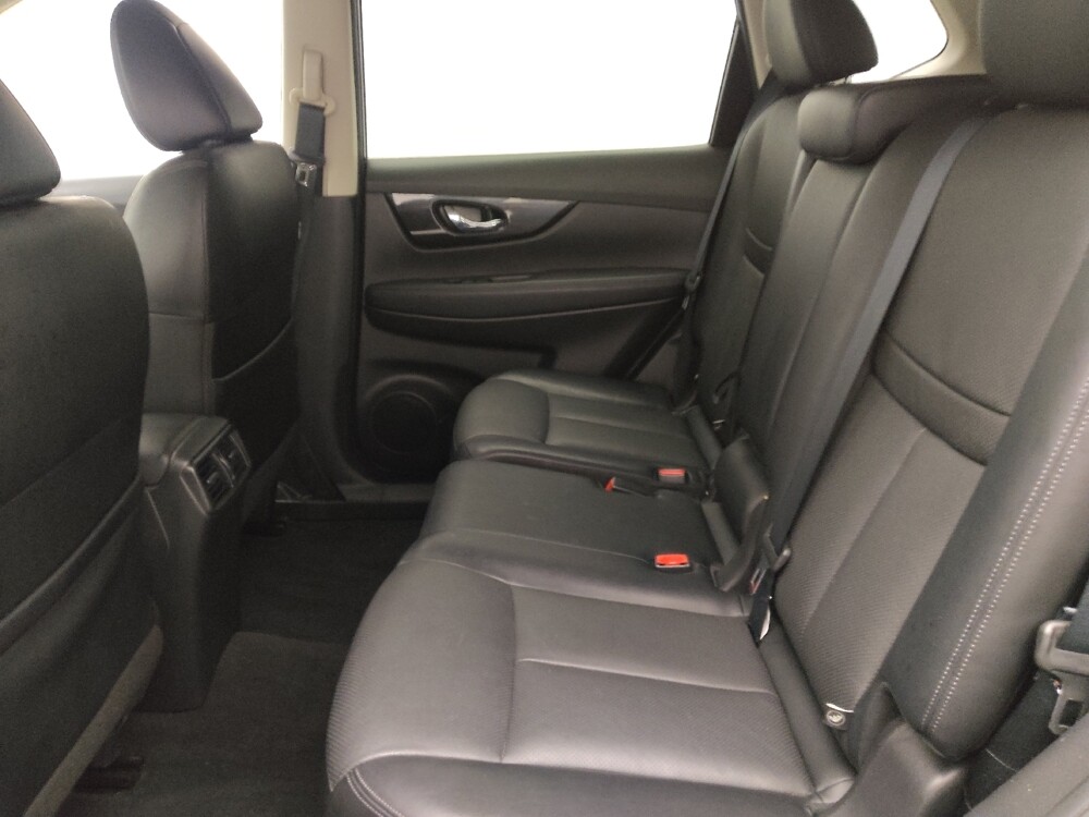 2018 Nissan Rogue in Jacksonville, FL 32210 - 18136856 18