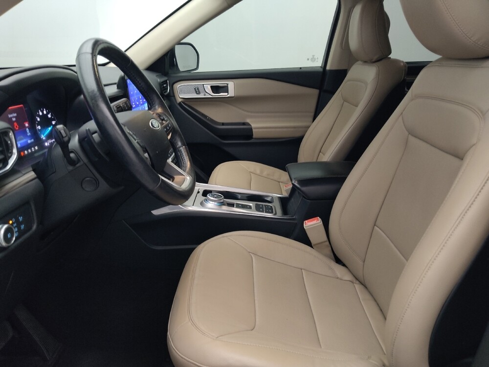 2020 Ford Explorer in Miami, FL 33157 - 18136858 17