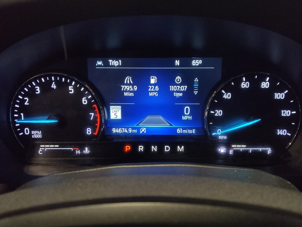 2020 Ford Explorer in Miami, FL 33157 - 18136858 23