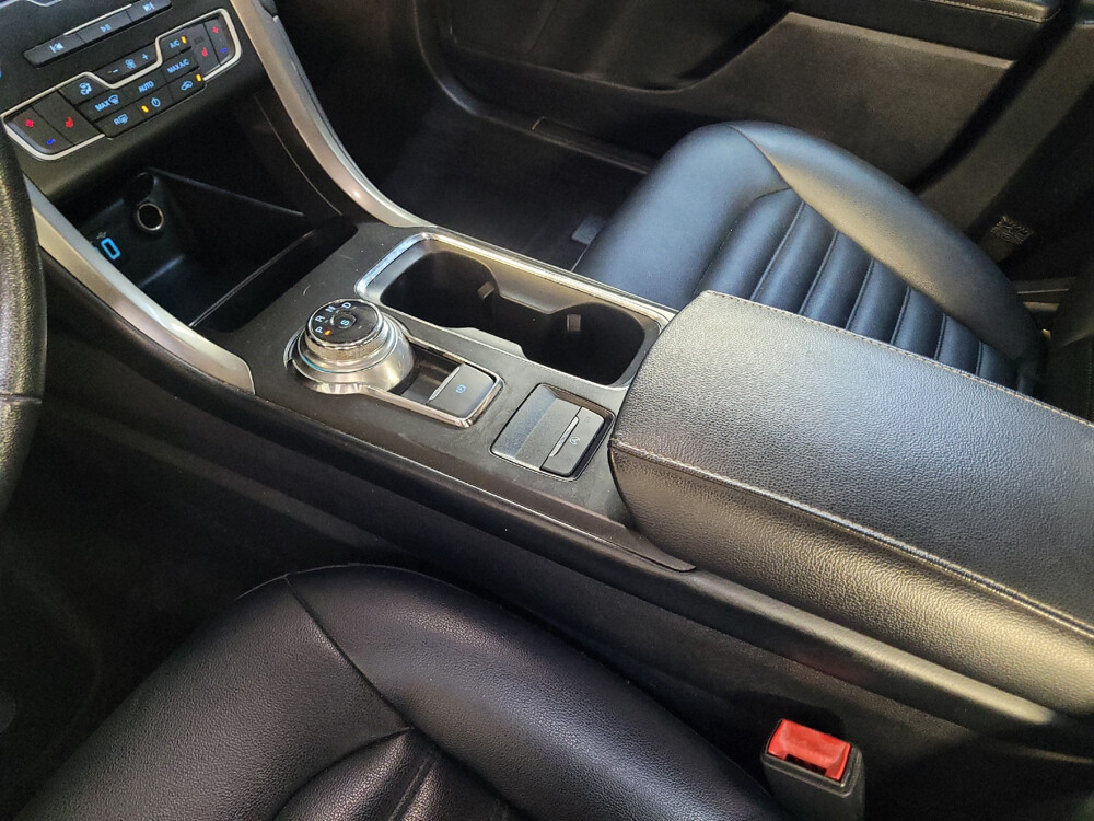 2019 Ford Fusion in Greenville, NC 27834 - 18136867 26