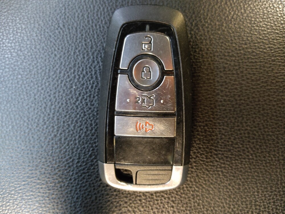 2018 Ford Fusion in Charlotte, NC 28273 - 18136872 32