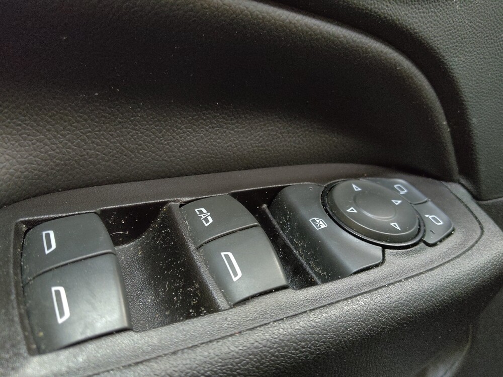 2019 Chevrolet Equinox in Columbia, SC 29210 - 18136873 27