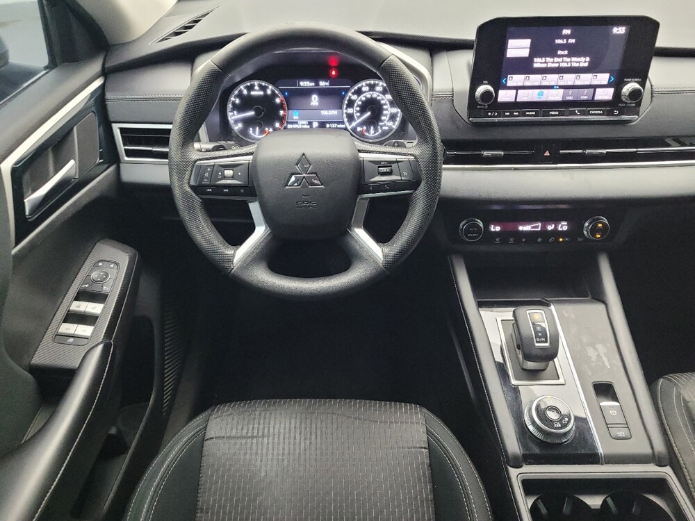 2022 Mitsubishi Outlander in Greenville, SC 29607 - 18136877 22