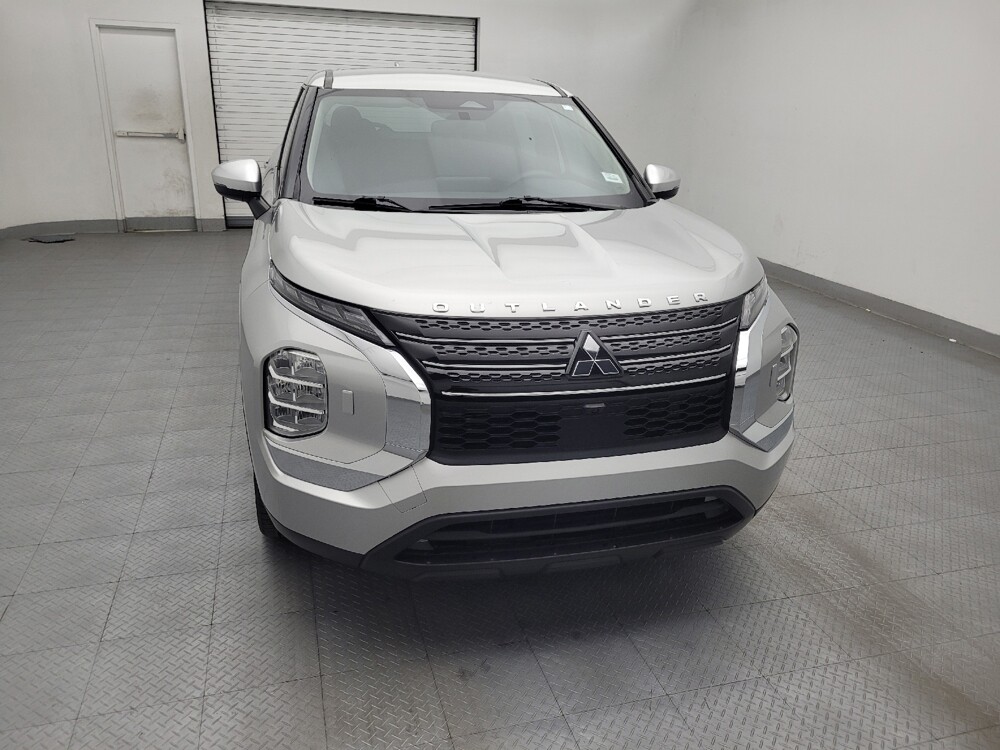 2022 Mitsubishi Outlander in Greenville, SC 29607 - 18136877 14