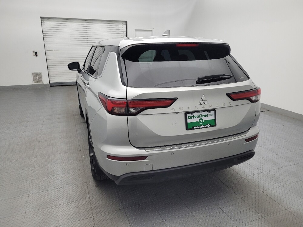 2022 Mitsubishi Outlander in Greenville, SC 29607 - 18136877 6