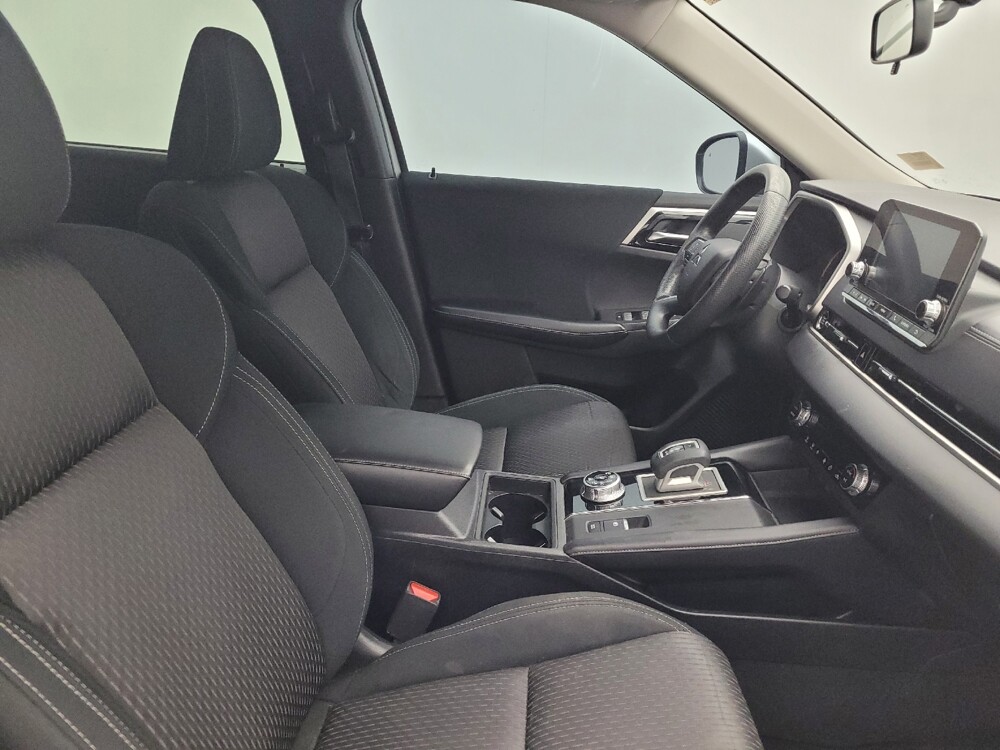 2022 Mitsubishi Outlander in Greenville, SC 29607 - 18136877 21