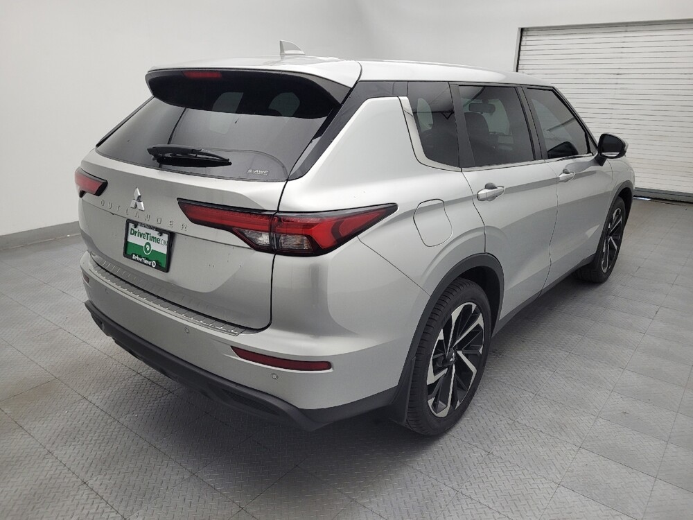 2022 Mitsubishi Outlander in Greenville, SC 29607 - 18136877 9