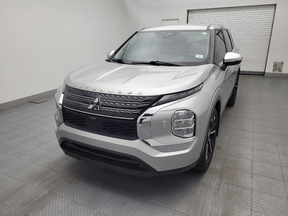 2022 Mitsubishi Outlander in Greenville, SC 29607 - 18136877 15
