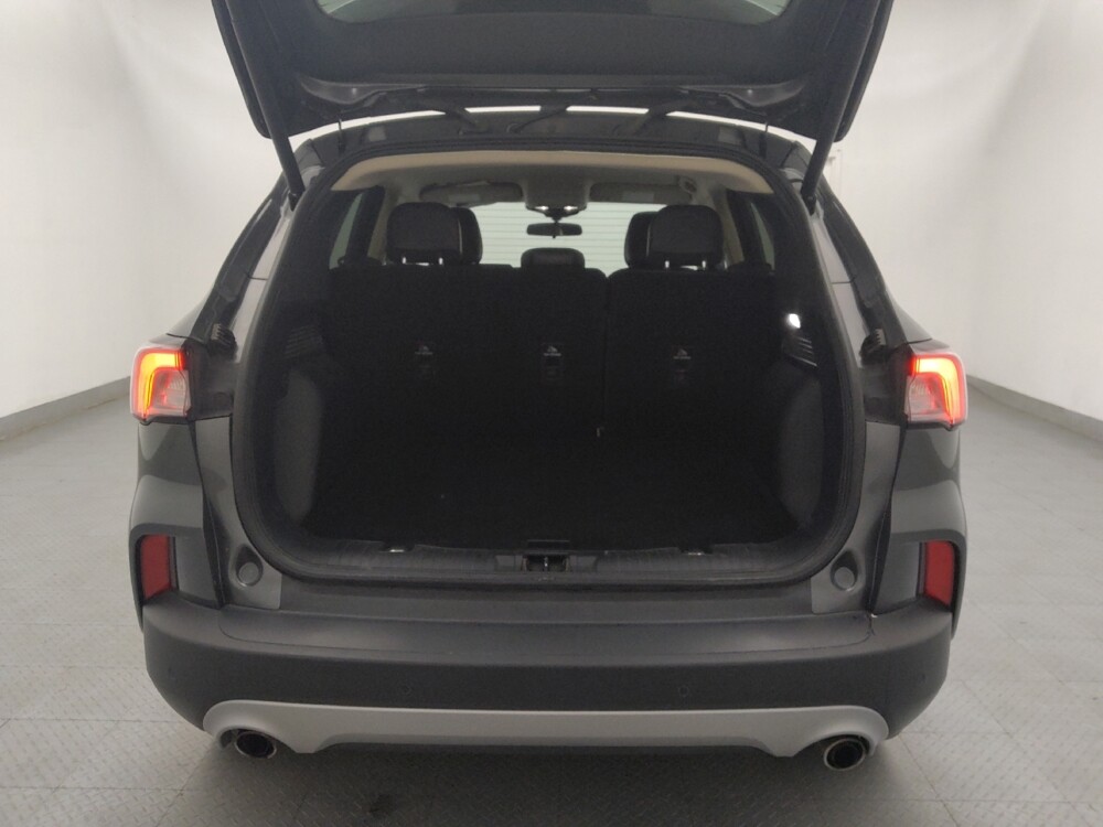 2020 Ford Escape in Greenville, SC 29607 - 18136886 29