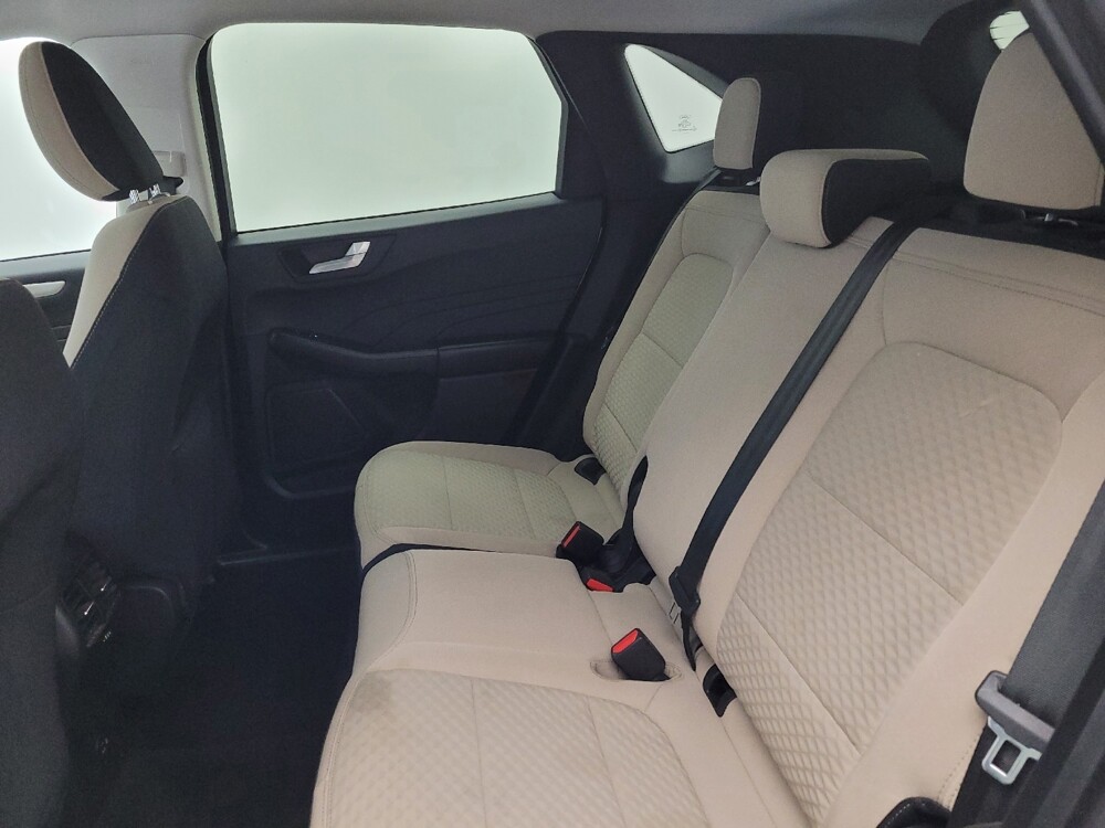 2021 Ford Escape in Greenville, SC 29607 - 18136887 18