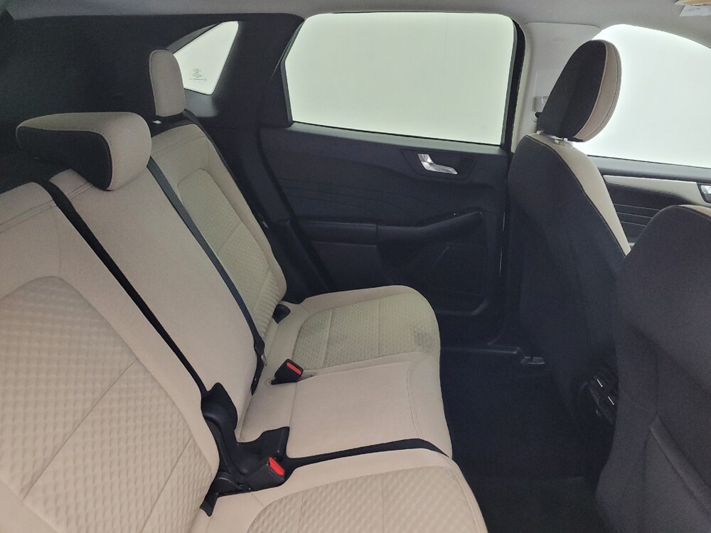 2021 Ford Escape in Greenville, SC 29607 - 18136887 19