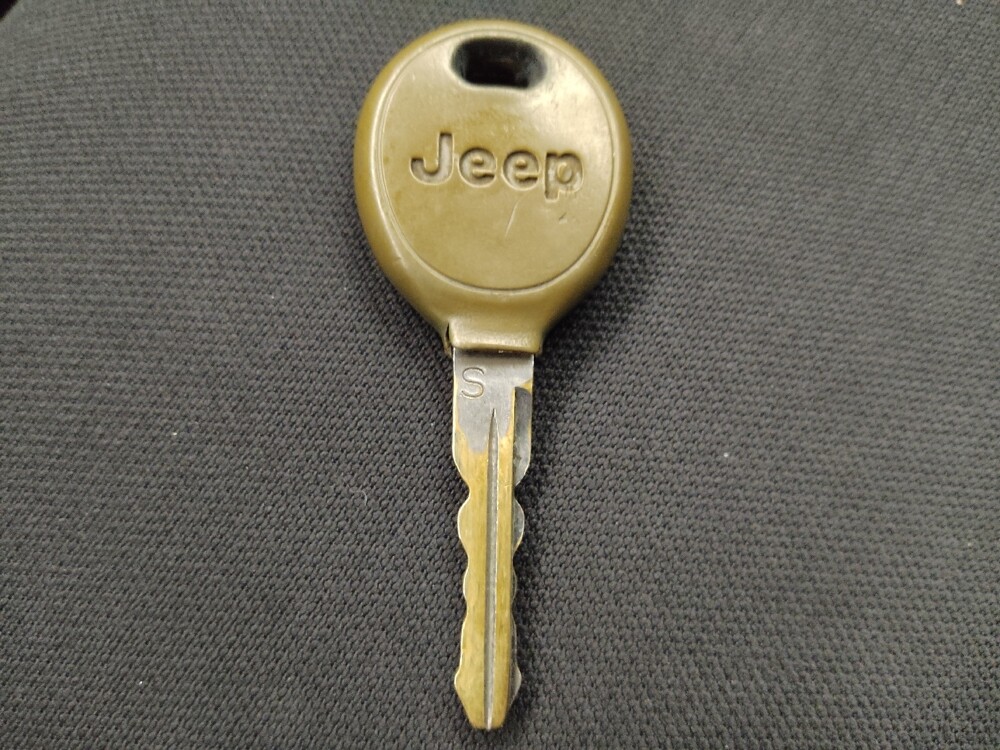 2017 Jeep Wrangler in Lakewood, CO 80215 - 18136889 32