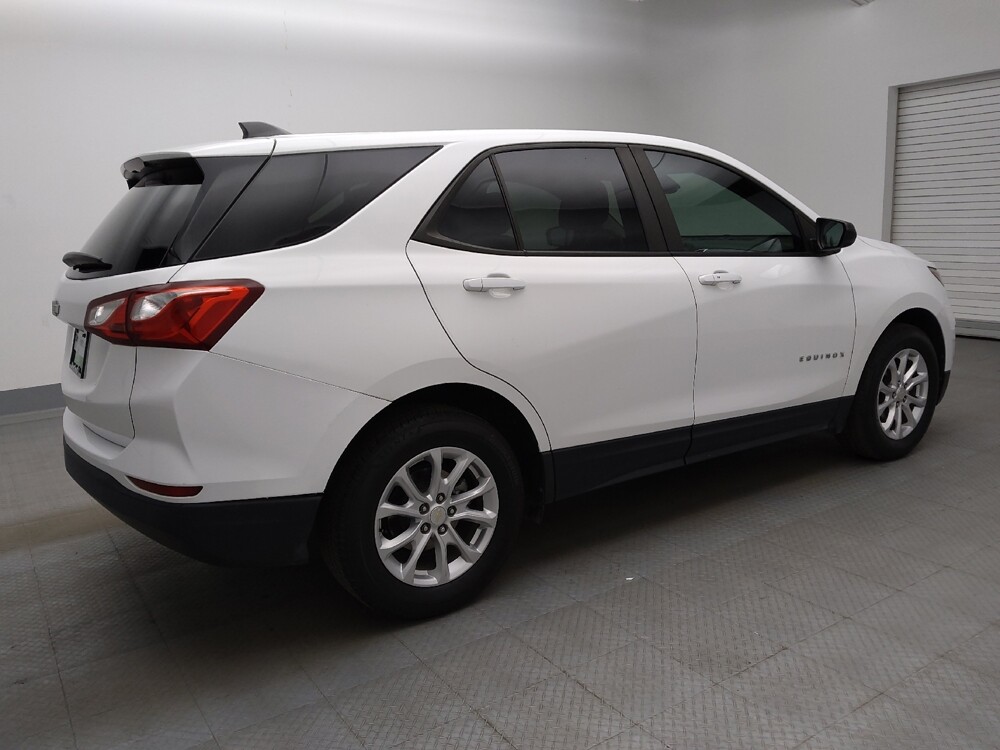 2021 Chevrolet Equinox in Lakewood, CO 80215 - 18136894 10