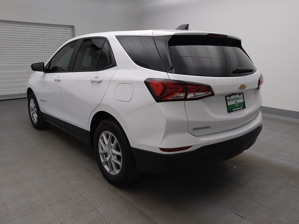 2024 Chevrolet Equinox in Lakewood, CO 80215 - 18136896 5