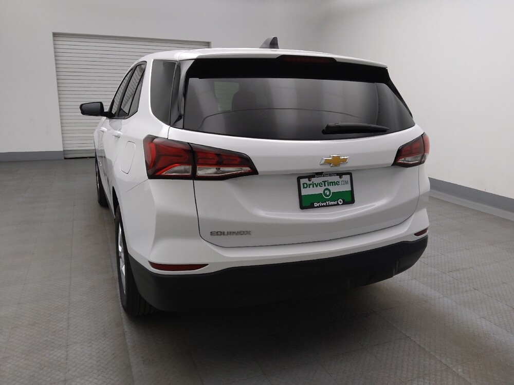 2024 Chevrolet Equinox in Lakewood, CO 80215 - 18136896 6