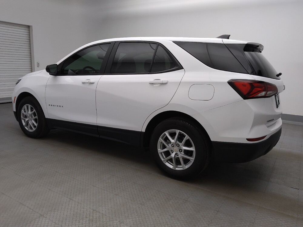 2024 Chevrolet Equinox in Lakewood, CO 80215 - 18136896 3