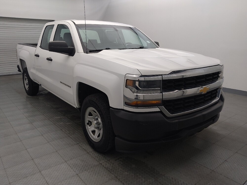 2018 Chevrolet Silverado 1500 in Temple, TX 76502 - 18136908 13