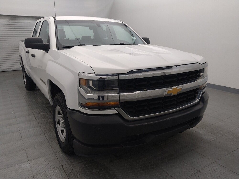 2018 Chevrolet Silverado 1500 in Temple, TX 76502 - 18136908 14