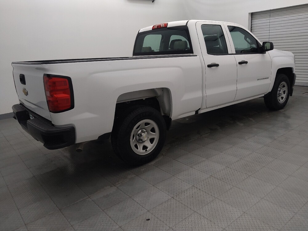 2018 Chevrolet Silverado 1500 in Temple, TX 76502 - 18136908 10
