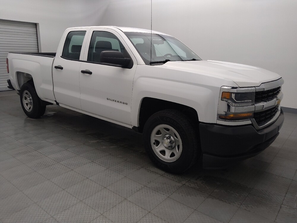 2018 Chevrolet Silverado 1500 in Temple, TX 76502 - 18136908 11