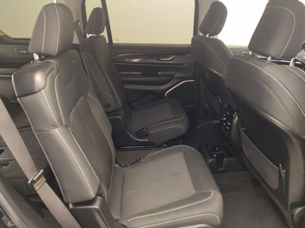 2021 Jeep Grand Cherokee L in Houston, TX 77060 - 18136912 19
