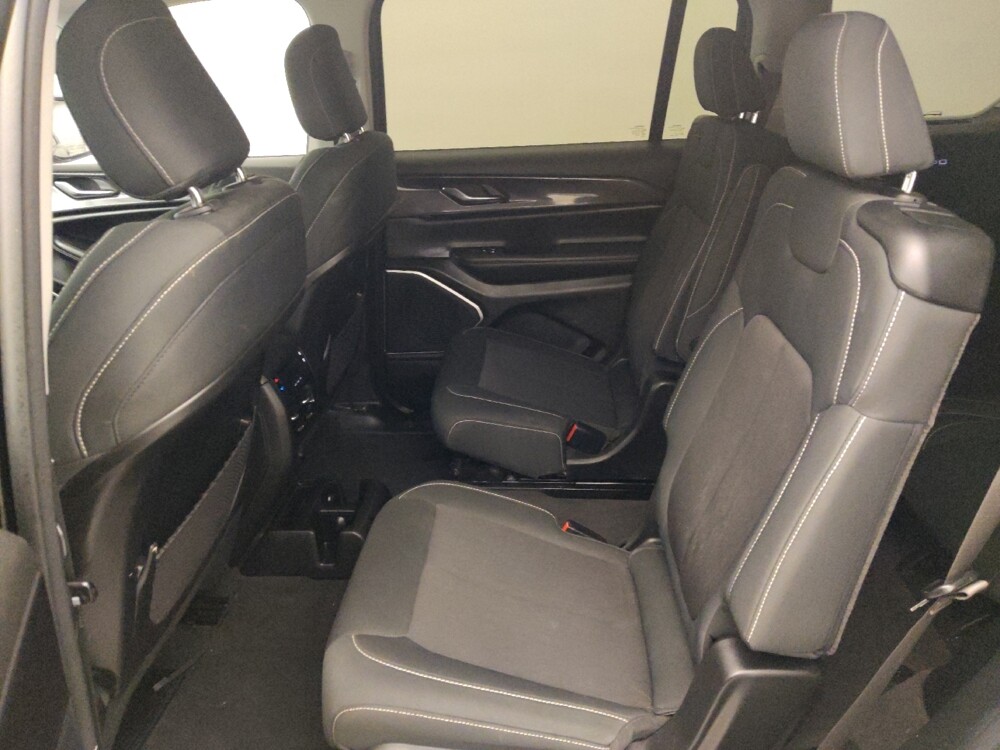 2021 Jeep Grand Cherokee L in Houston, TX 77060 - 18136912 18