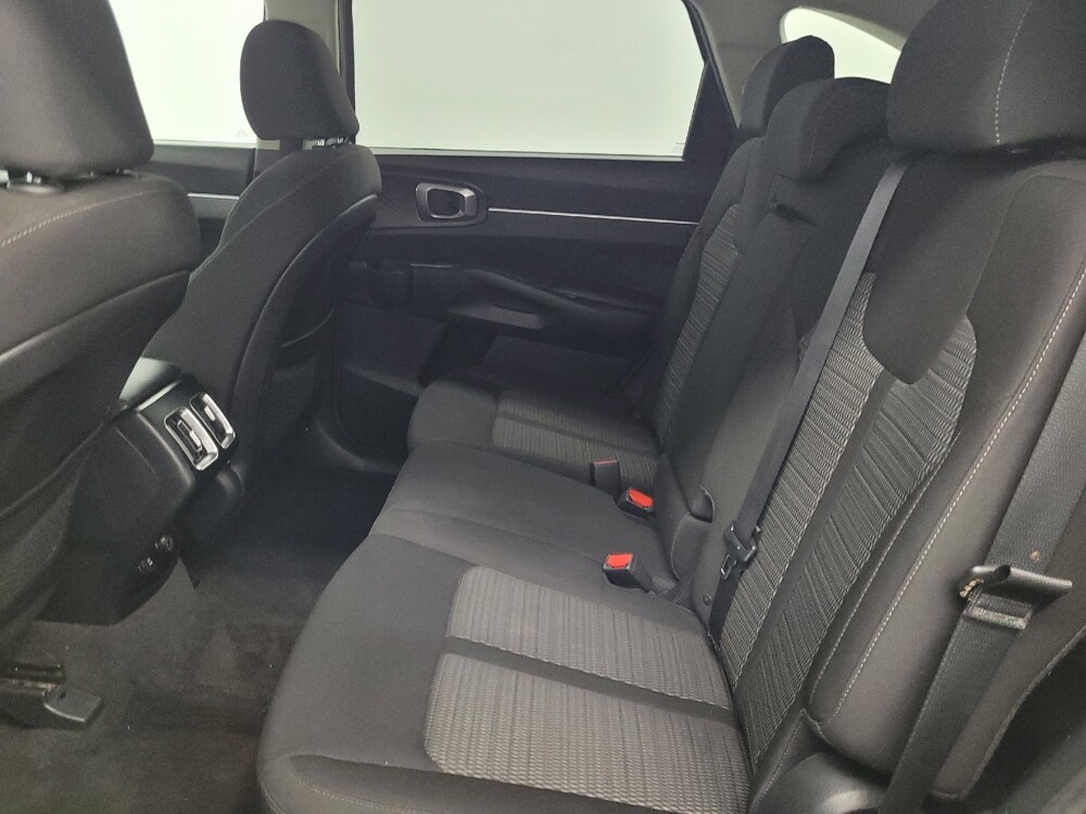 2023 Kia Sorento in Houston, TX 77034 - 18136917 18