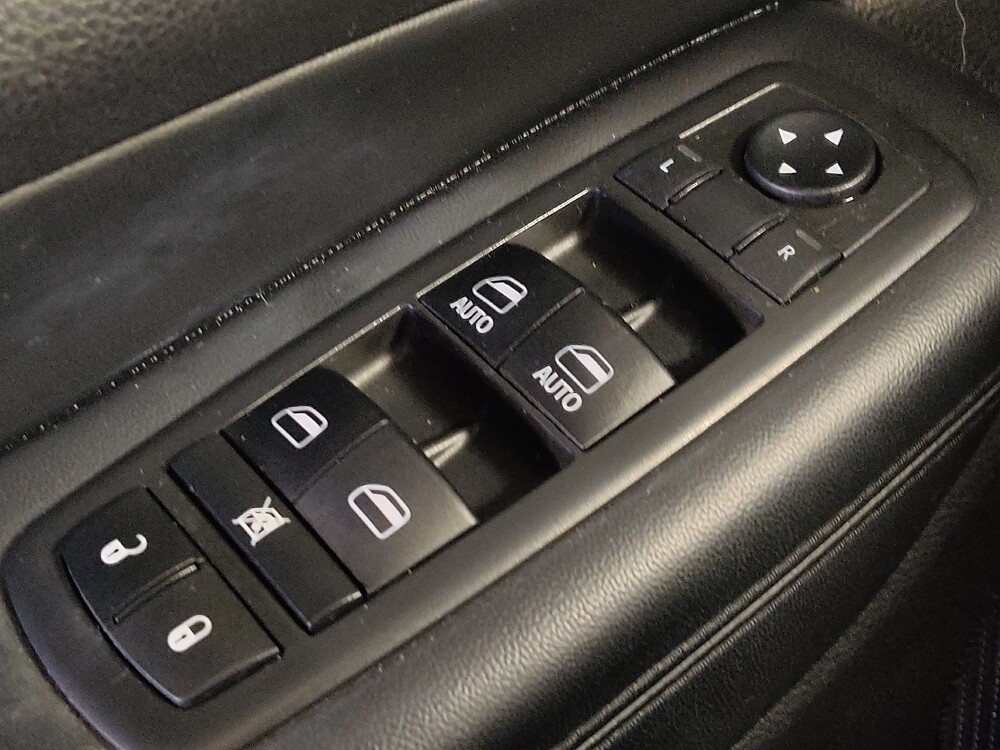 2019 Jeep Grand Cherokee in Corpus Christi, TX 78412 - 18136924 27