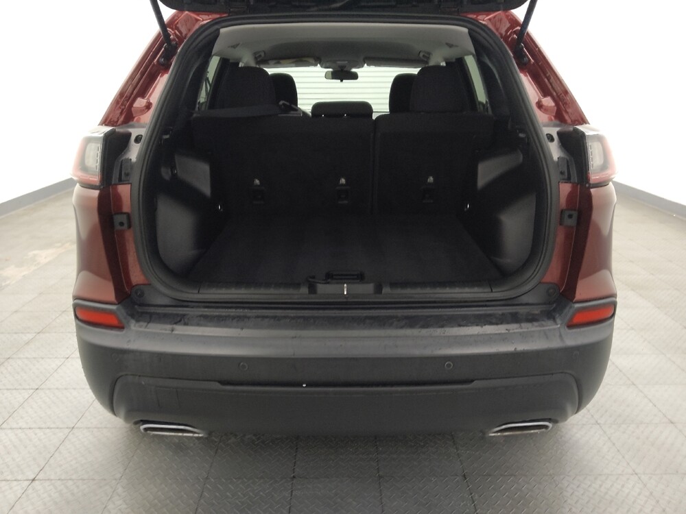 2020 Jeep Cherokee in Houston, TX 77060 - 18136926 29