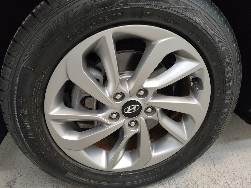 2016 Hyundai Tucson in Cincinnati, OH 45255 - 18136928 31