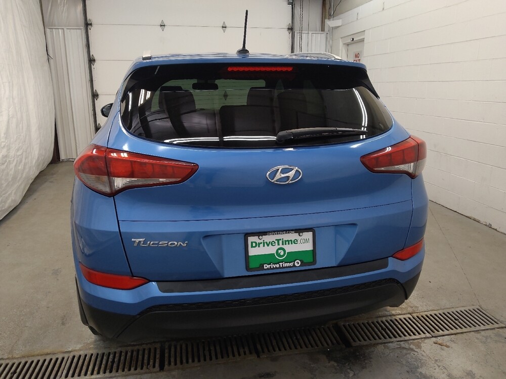 2016 Hyundai Tucson in Cincinnati, OH 45255 - 18136928 6
