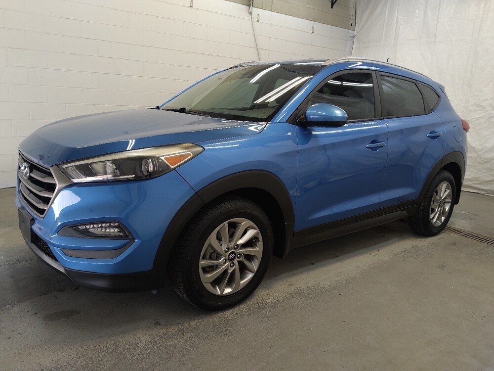 2016 Hyundai Tucson in Cincinnati, OH 45255 - 18136928 2
