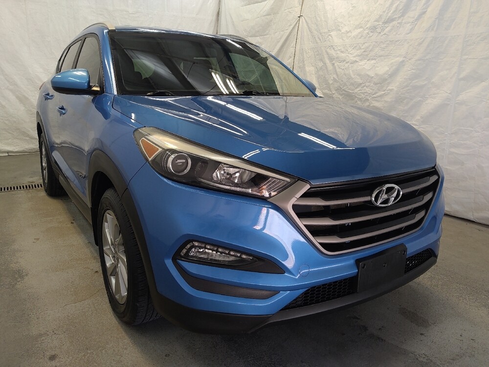 2016 Hyundai Tucson in Cincinnati, OH 45255 - 18136928 13