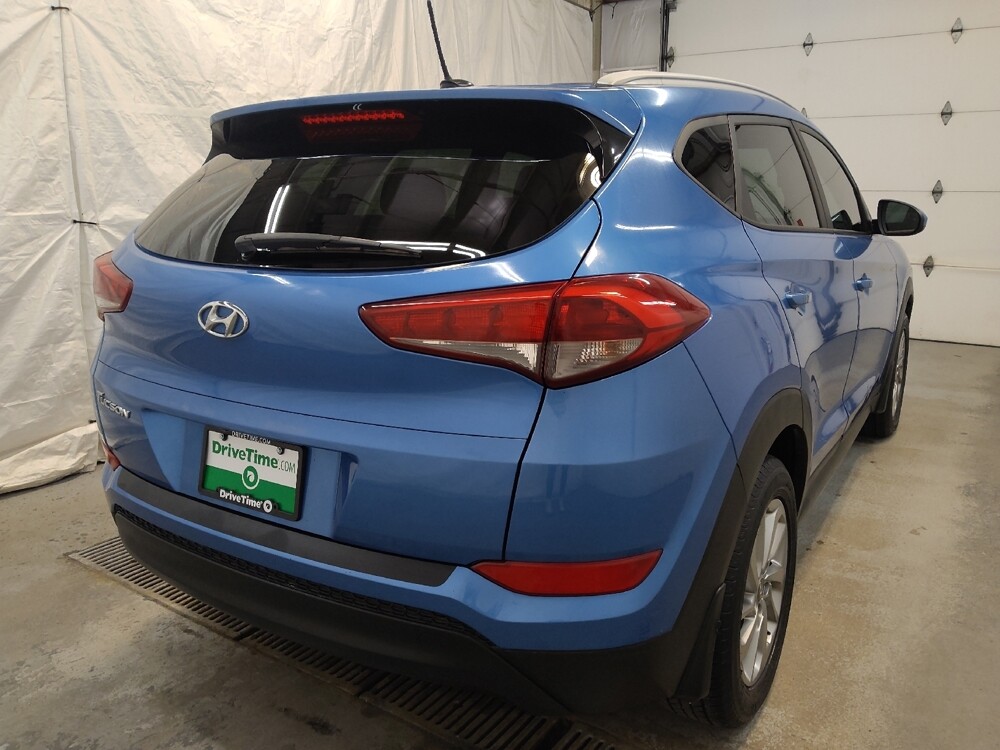 2016 Hyundai Tucson in Cincinnati, OH 45255 - 18136928 9