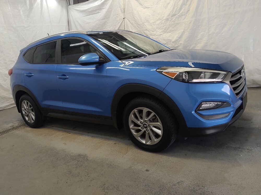 2016 Hyundai Tucson in Cincinnati, OH 45255 - 18136928 11