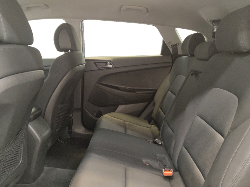 2016 Hyundai Tucson in Cincinnati, OH 45255 - 18136928 18