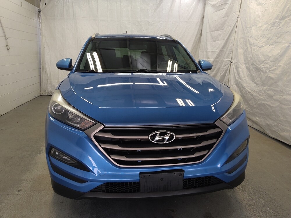 2016 Hyundai Tucson in Cincinnati, OH 45255 - 18136928 14