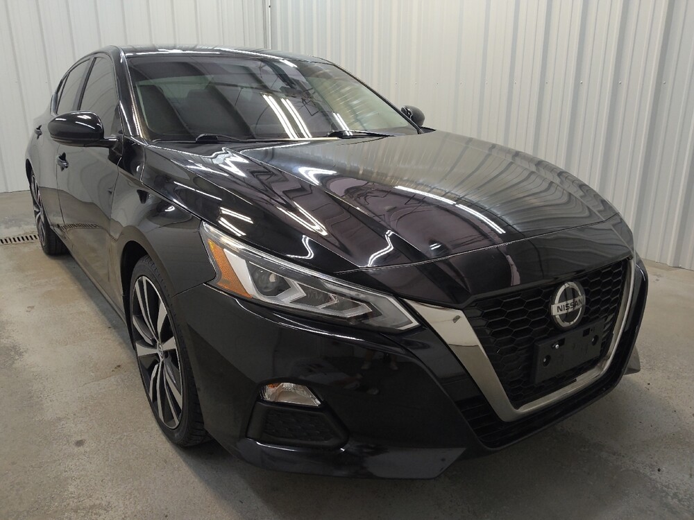 2019 Nissan Altima in Cincinnati, OH 45255 - 18136929 13