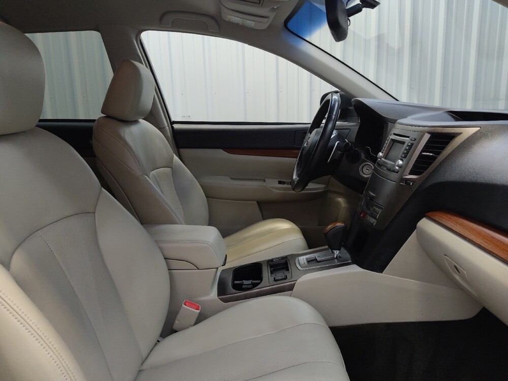2014 Subaru Outback in Cincinnati, OH 45255 - 18136931 21
