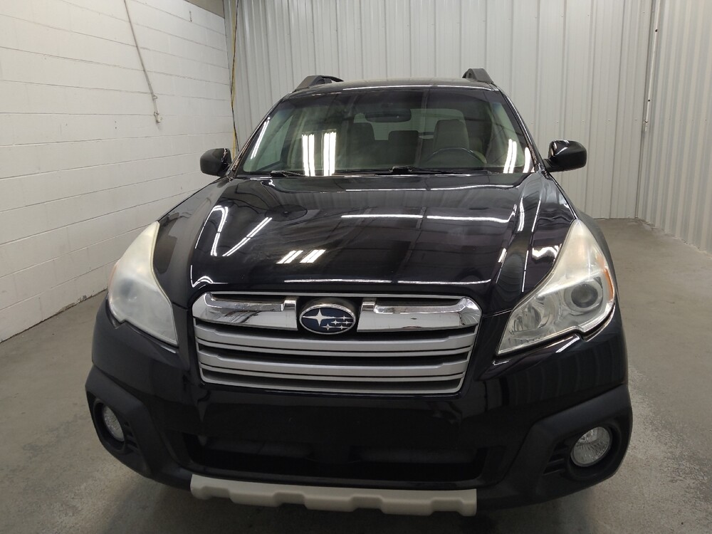 2014 Subaru Outback in Cincinnati, OH 45255 - 18136931 15