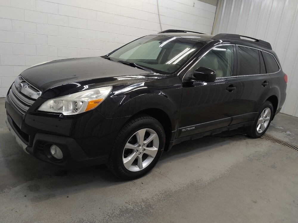 2014 Subaru Outback in Cincinnati, OH 45255 - 18136931 2