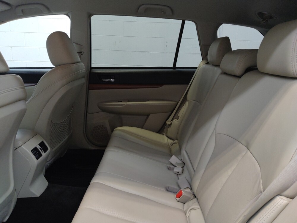 2014 Subaru Outback in Cincinnati, OH 45255 - 18136931 18