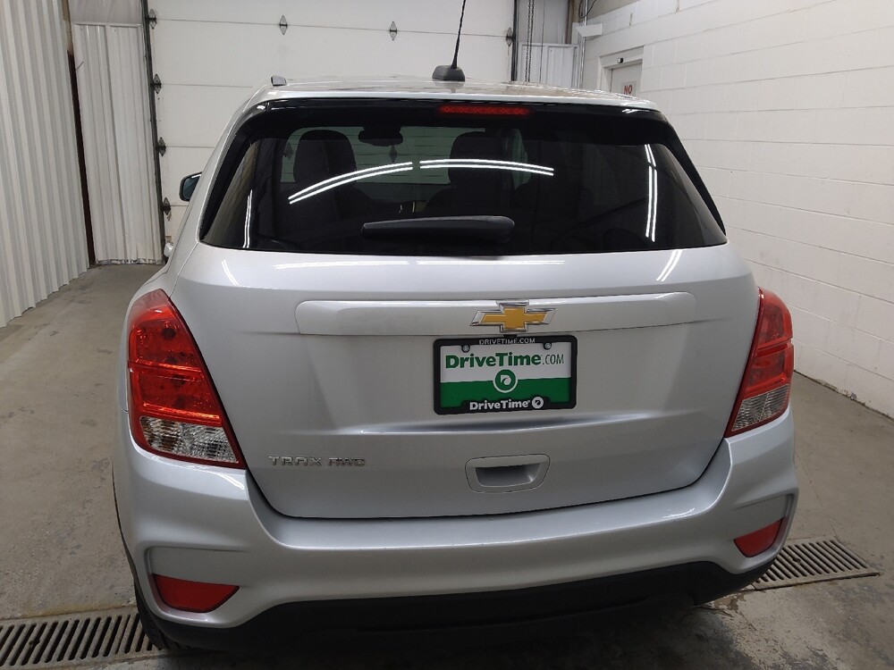 2022 Chevrolet Trax in Cincinnati, OH 45255 - 18136932 6