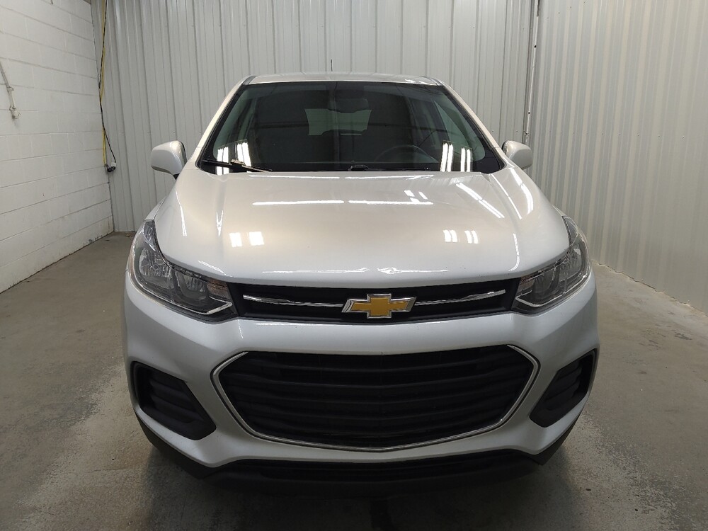 2022 Chevrolet Trax in Cincinnati, OH 45255 - 18136932 14