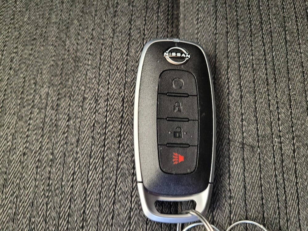 2023 Nissan Rogue in Maple Heights, OH 44137 - 18136935 32