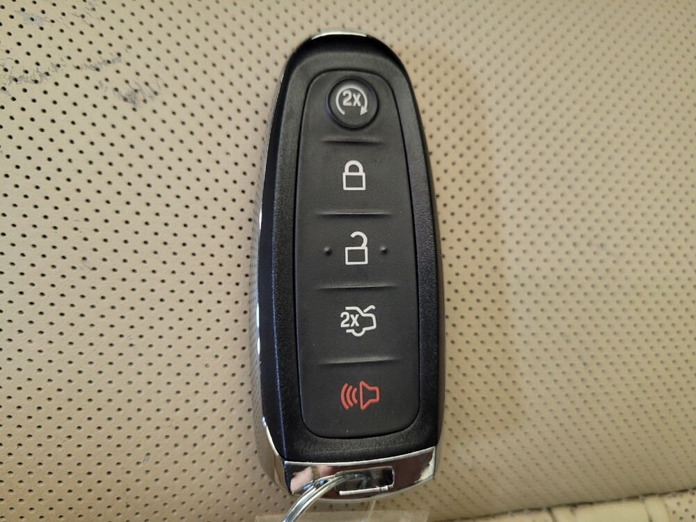 2016 Lincoln Navigator in Columbus, OH 43228 - 18136936 32