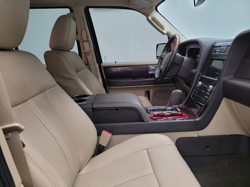 2016 Lincoln Navigator in Columbus, OH 43228 - 18136936 21