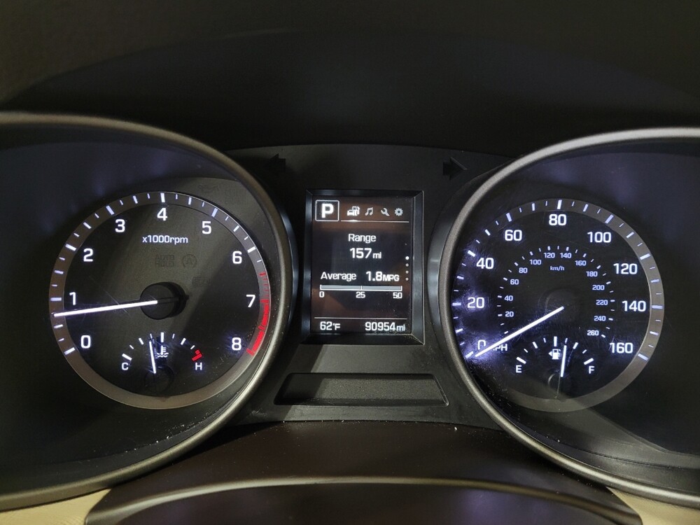 2018 Hyundai Santa Fe in Maple Heights, OH 44137 - 18136939 23