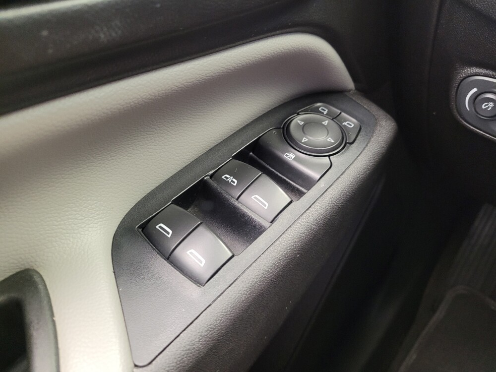 2019 Chevrolet Equinox in Toledo, OH 43617 - 18136941 27
